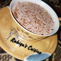 A picture of Kashmiri Chai/Noon Tea.