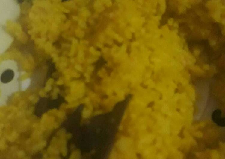 Nasi kuning magic com simple