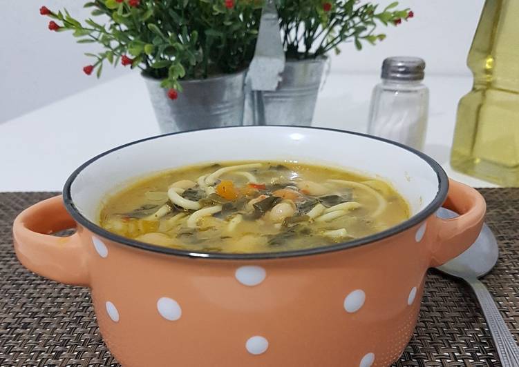 Minestrone o menestron