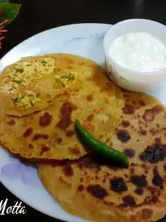 A picture of Paneer Stuffed Parathas.