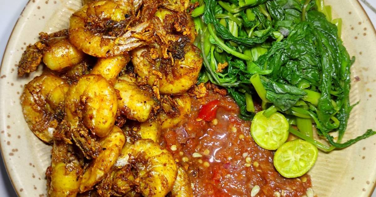 Resep 25 Udang Goreng Bawang Dan Sambel Dadak Favorit Bunda