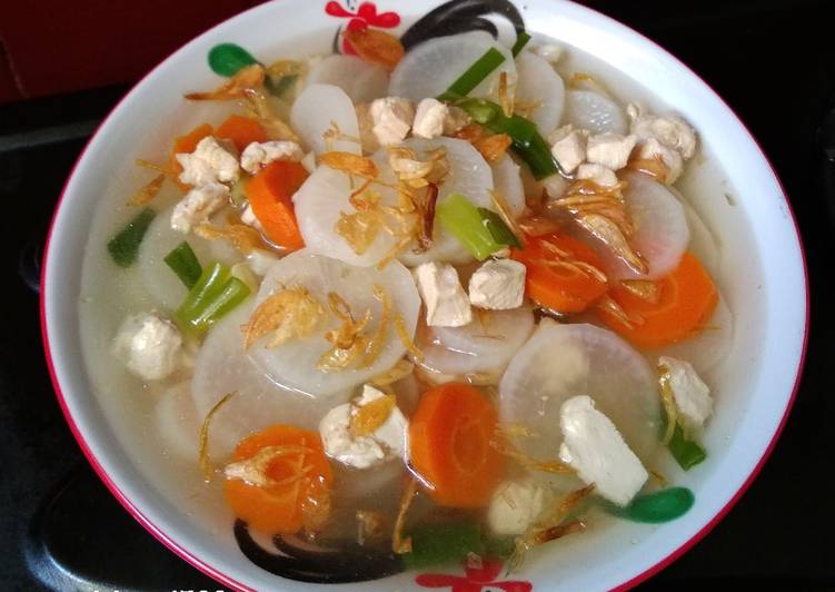 Sop Ayam Lobak