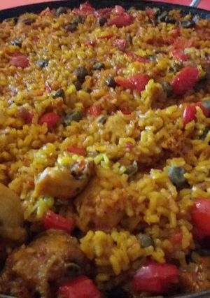 Foto principal de Arroz con pollo y habitas