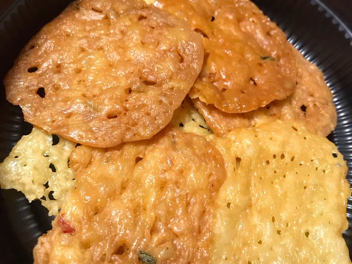 Recipe Low Carb (Keto- Friendly) Cheddar chips the Delicious Really delicious
