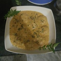 A picture of Creamy kofta curry.