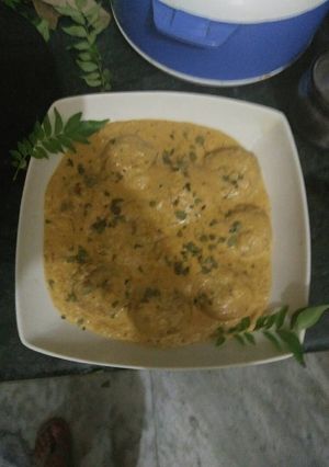 A picture of Creamy kofta curry.