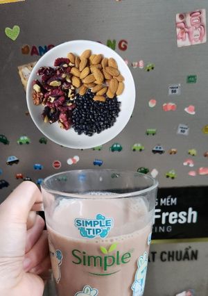 Hình của món Sữa đậu đen + óc chó + hạnh nhân🍶🍶🫘🫘.