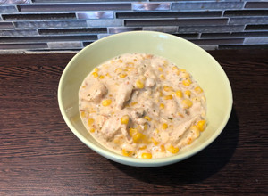 Tejszínes kukoricaragu csirkemellfilével recept fotója