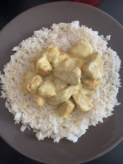 Une photo de Poulet curry/coco