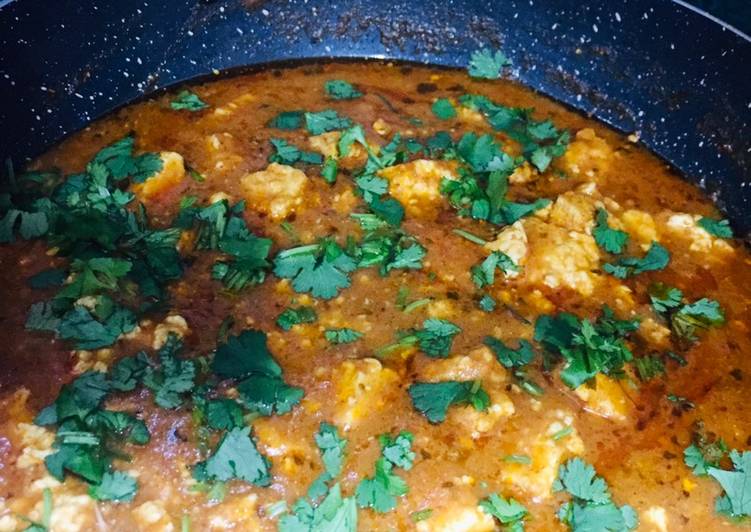 How to Prepare Award-winning Paneer curry