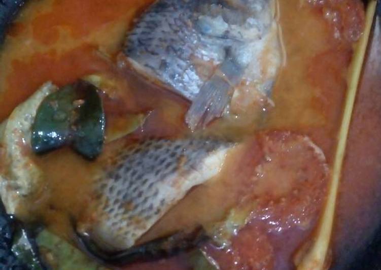 Bagaimana Membuat Ikan nila asam padeh Anti Gagal