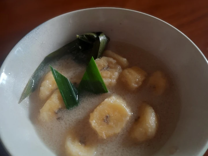 Langkah Mudah untuk Menyiapkan Resep  Kolak Pisang Sehat *more milk, less coconut cream yang Bikin Ngiler, Enak