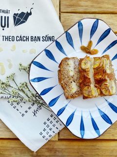 Hình của món Bánh chuối cho người ăn kiêng- dùng được cho trẻ trên 1 tuổi.