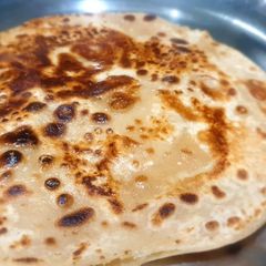 A picture of Tandori Paratha.