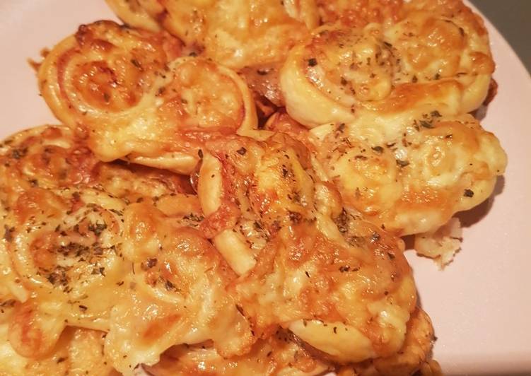 Palmeritas de jamón y queso