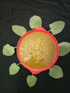 मूंग पालक दाल (Moong palak dal recipe in Hindi) रेसिपी मुख्य फोटो