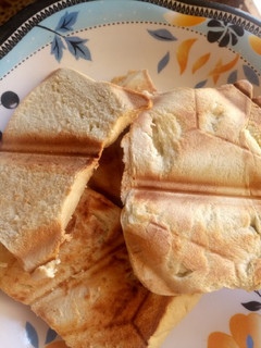 A picture of Toasted bread.