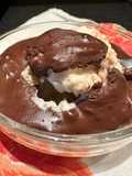 Porridge allo yogurt greco, scorza d'arancia e cioccolato amaro