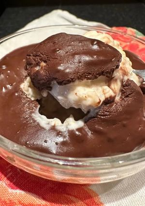 Foto di Porridge allo yogurt greco, scorza d'arancia e cioccolato amaro
