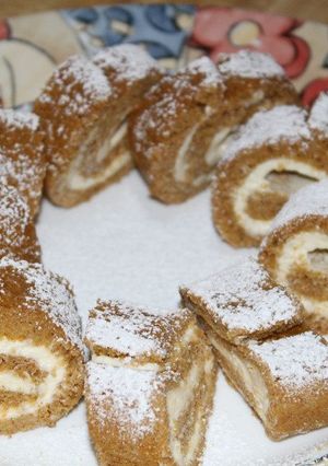 A picture of Pumpkin Roll.