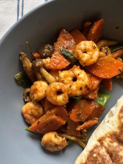 蘿蔔鴻禧菇蝦仁咖喱 的食譜成品照片