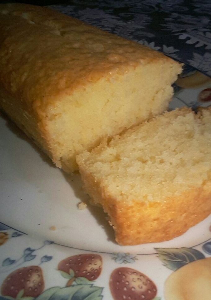 Una foto de Budín de Limón