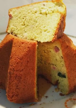 Foto di Pandoro Salato con Prosciutto, Zucchine e Provola