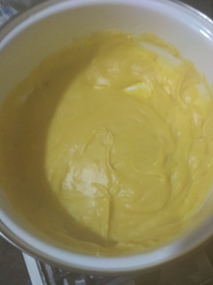 Una foto de Receta REAL de Crema Pastelera