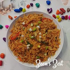 A picture of Singapore Noodles Mei Fun.