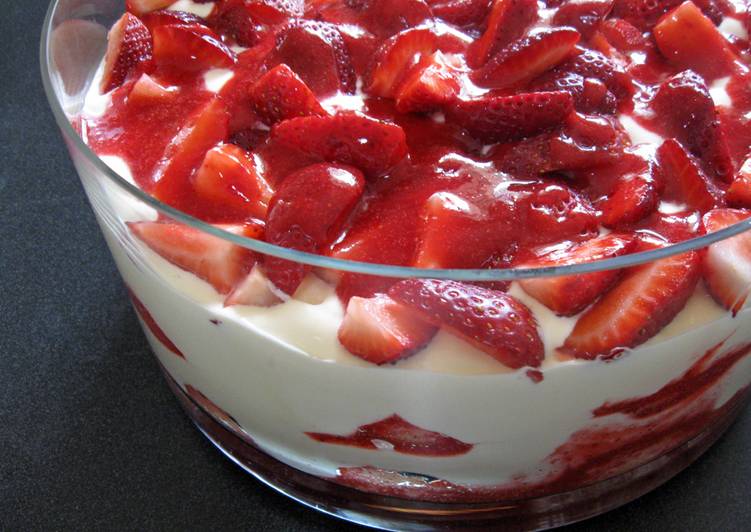 Recipe of Quick Strawberry &#39;Tiramisu&#39;