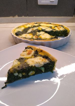 Una foto de Tarta de espinaca 🥧🍽️🥦