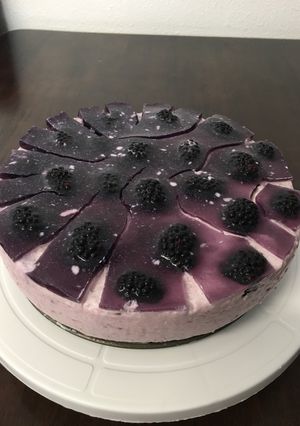 Hình của món Bánh mousse Blackberries tuyết rơi kg dùng lò nướng.