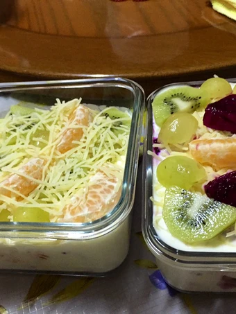 Cara Mudah Membuat Resep Salad Buah mayonais yogurt susu keju yang  Bikin Ketagihan Anti Ribet, Uenak Banget