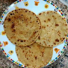 A picture of Liquid dough paratha.