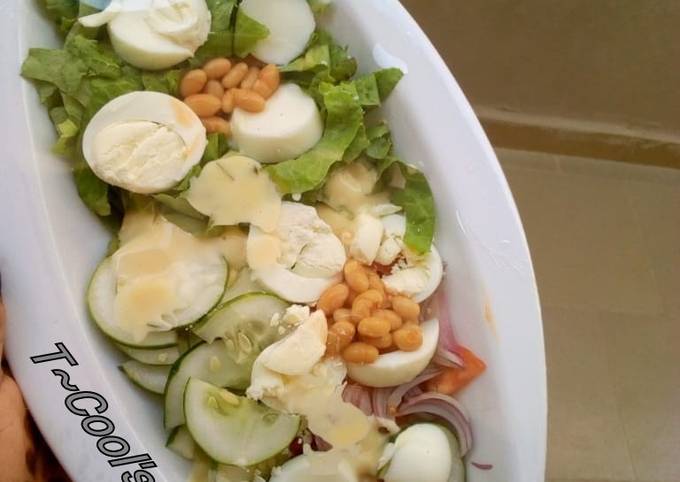 How to Make Perfect Simple Salad