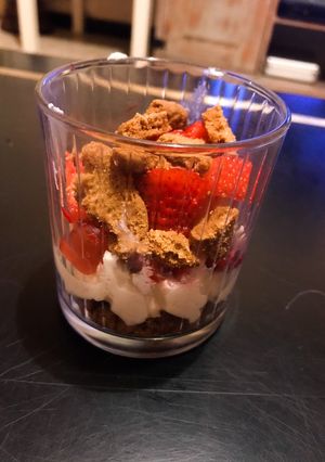 Une photo de Trifle aux fraises 🍓