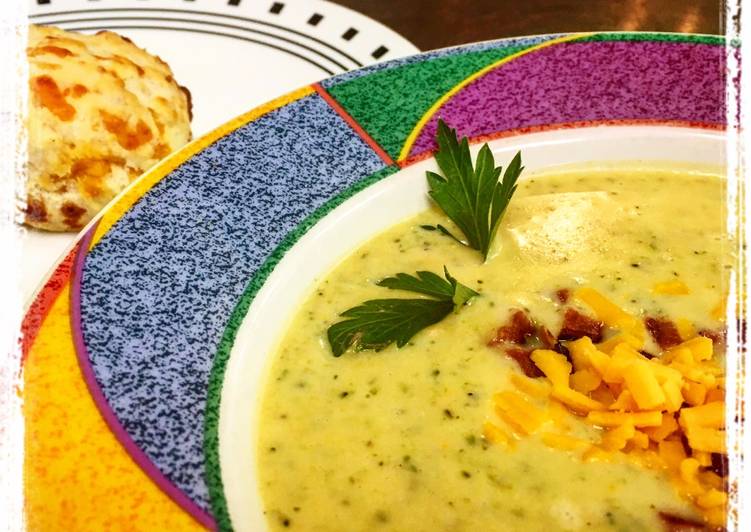 7 Delicious Homemade Bacon Cheddar Broccoli Soup