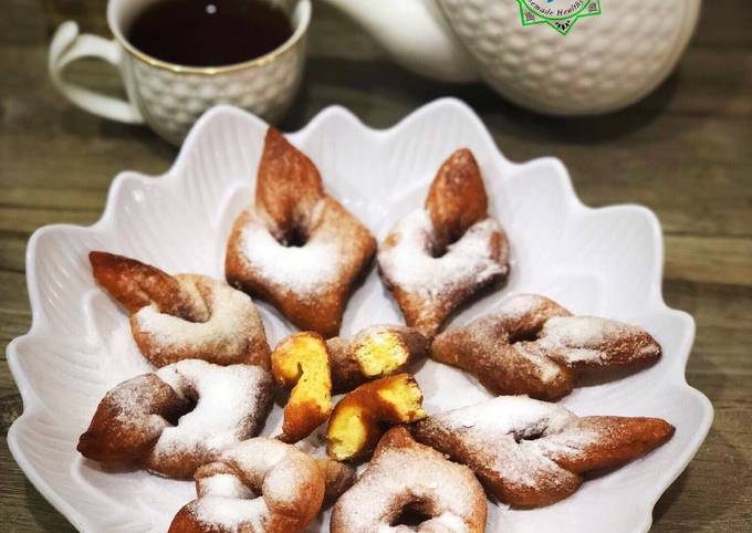 Les Bugnes (French Donuts)