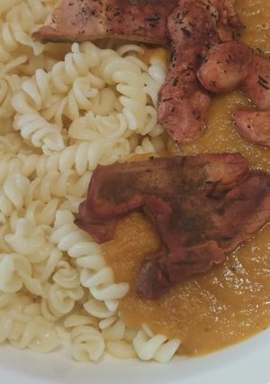 Gévagomba vadasmártásban recept fotója