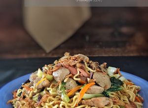 Foto resep Chinese fried noodles / Mie goreng panjang umur