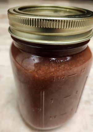 A picture of Brad's vanilla cardamom pear butter.