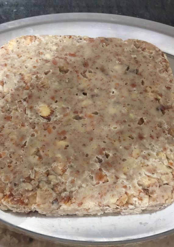 Una foto de Turrón de nata y nueces en Thermomix