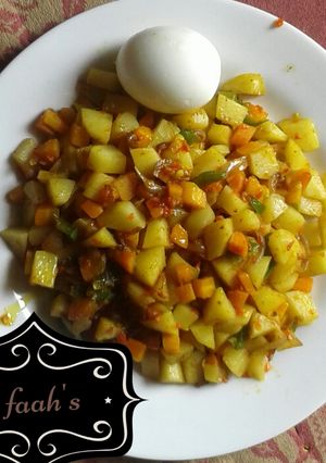 A picture of Potatoes goulash.
