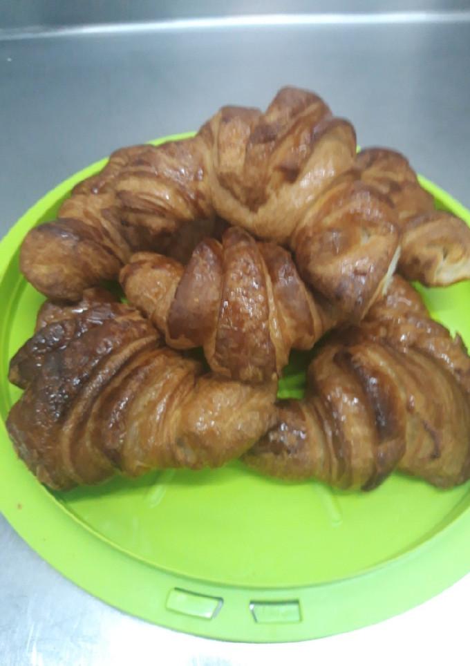 Una foto de Croissant rellenos de nocilla