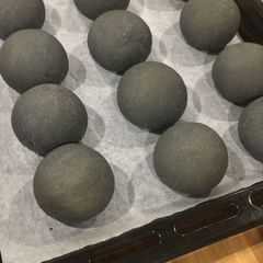 A picture of Charcoal Dinner Rolls - Trial 1.