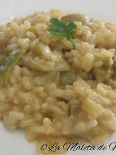 Una foto de Risotto de alcachofas y jamón