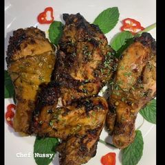A picture of Mint flavor grilled chicken.