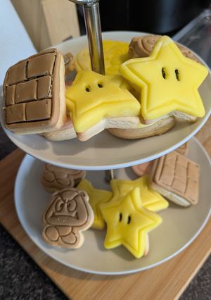 A picture of Super Mario sugar cookies 🍪.