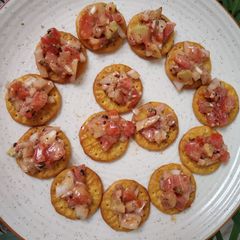 A picture of Pizza bites.