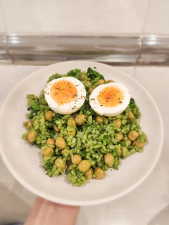 Una foto de Salsa pesto diferente y cremosa